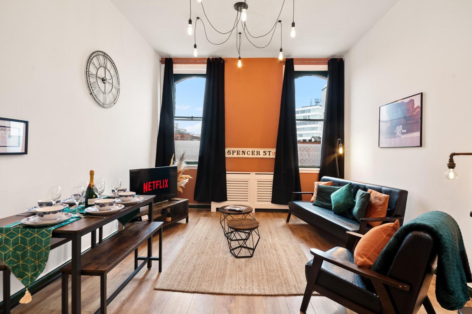 Spacious Birmingham City Apartment 外观 照片